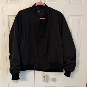 BNWT Uniqlo women’s bomber jacket size large